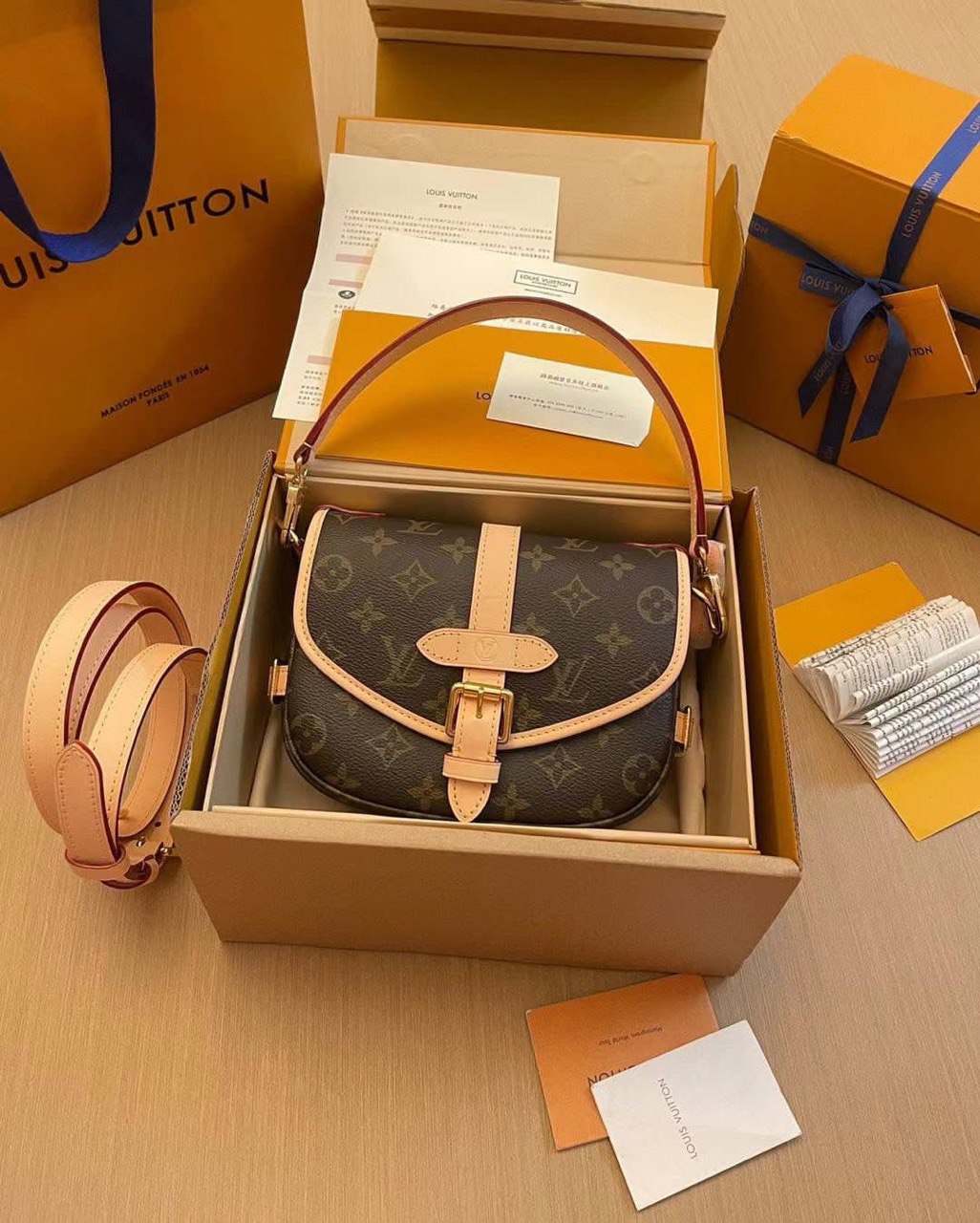 LV Bag Lilly Onlines