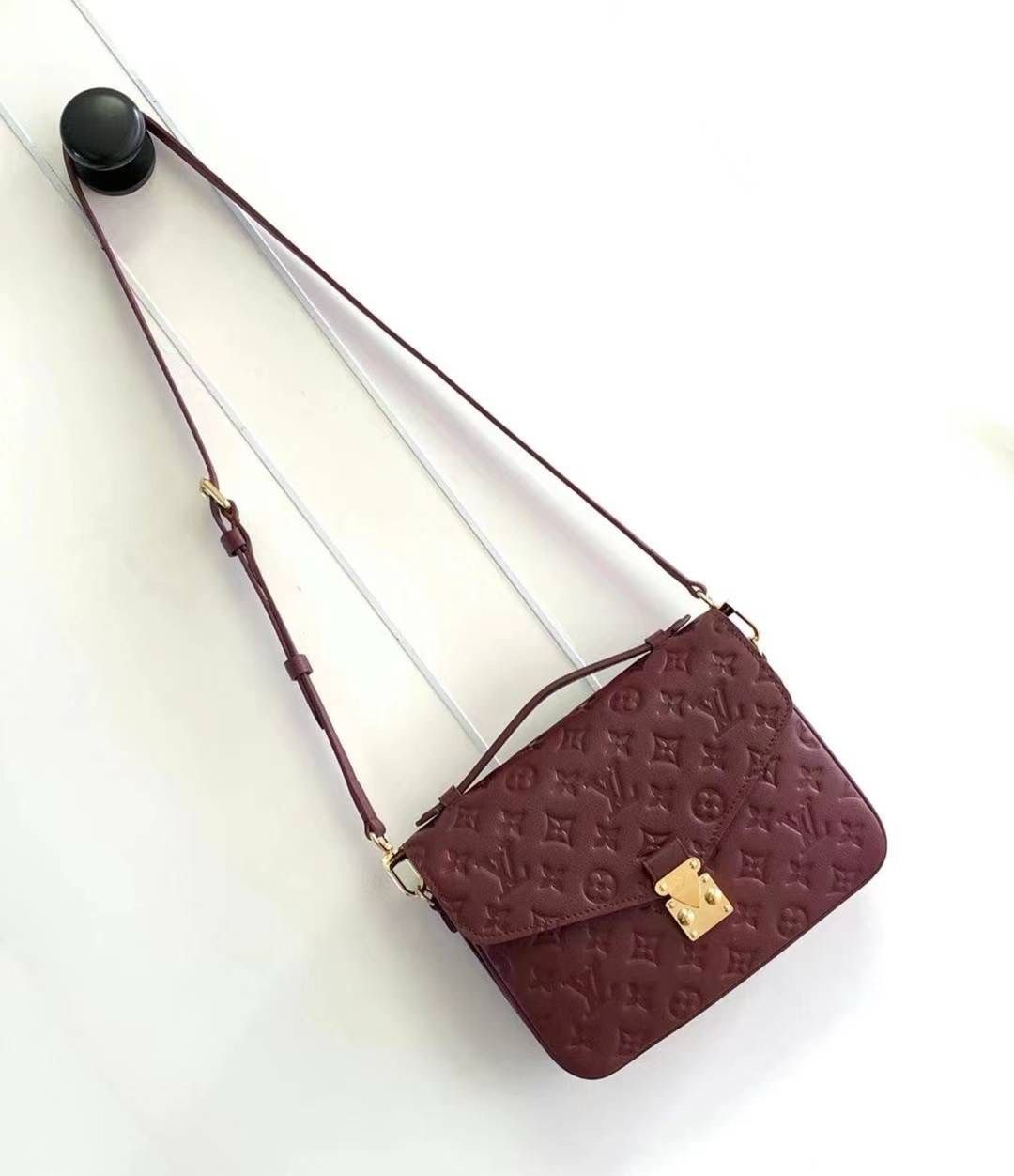 LV Bag Lilly Onlines