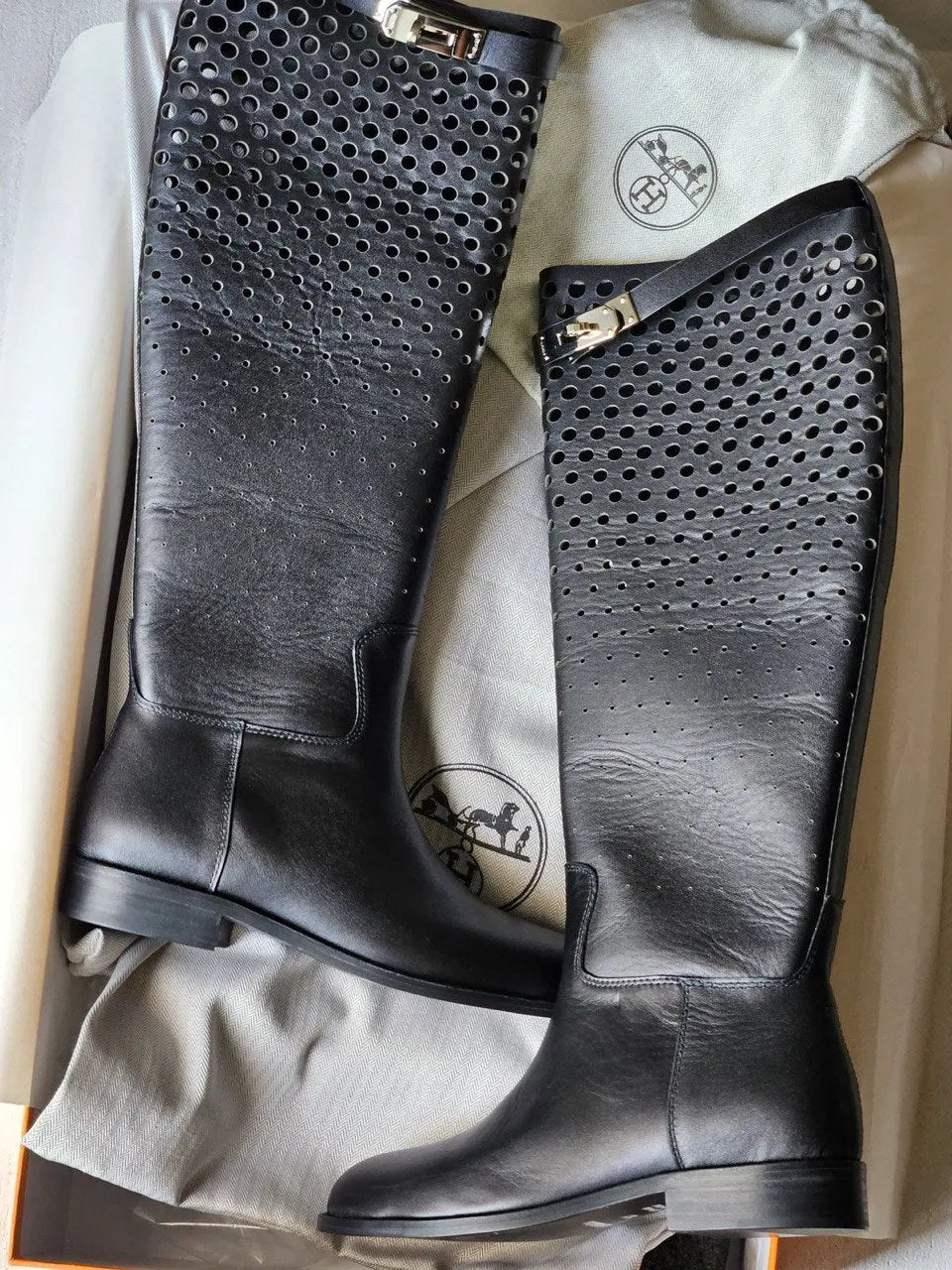 Ladies Boots | Hermes | Size 36-42 For Pricing and Order WhatsApp +971581402705 Lilly Onlines