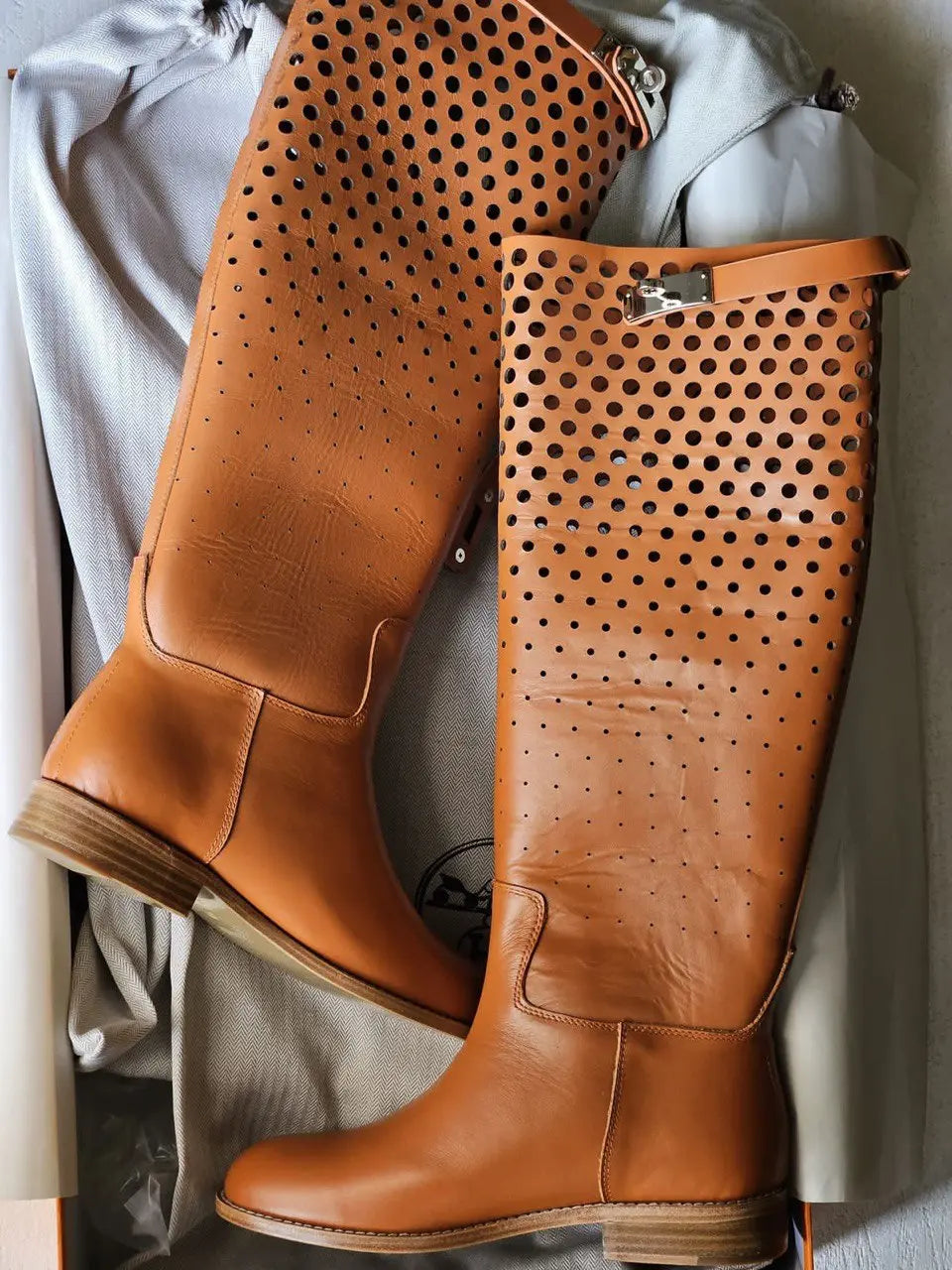 Ladies Boots | Hermes | Size 36-42 For Pricing and Order WhatsApp +971581402705 Lilly Onlines