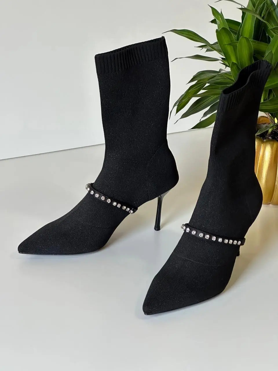 Ladies Boots | LV | Size 36-42 For Pricing and Order WhatsApp +971581402705 Lilly Onlines