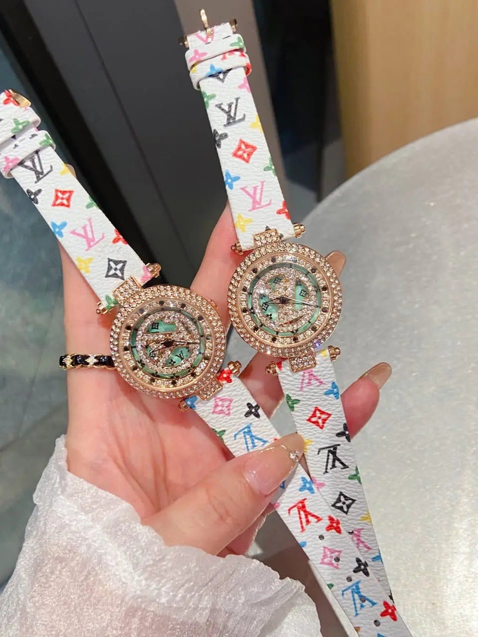 Ladies watches Lilly Onlines