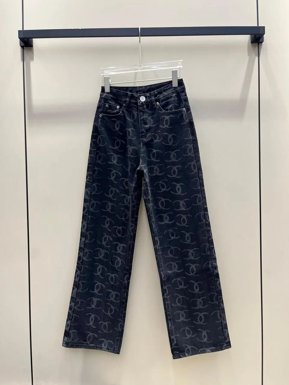 ladies pants & shorts Lilly Onlines