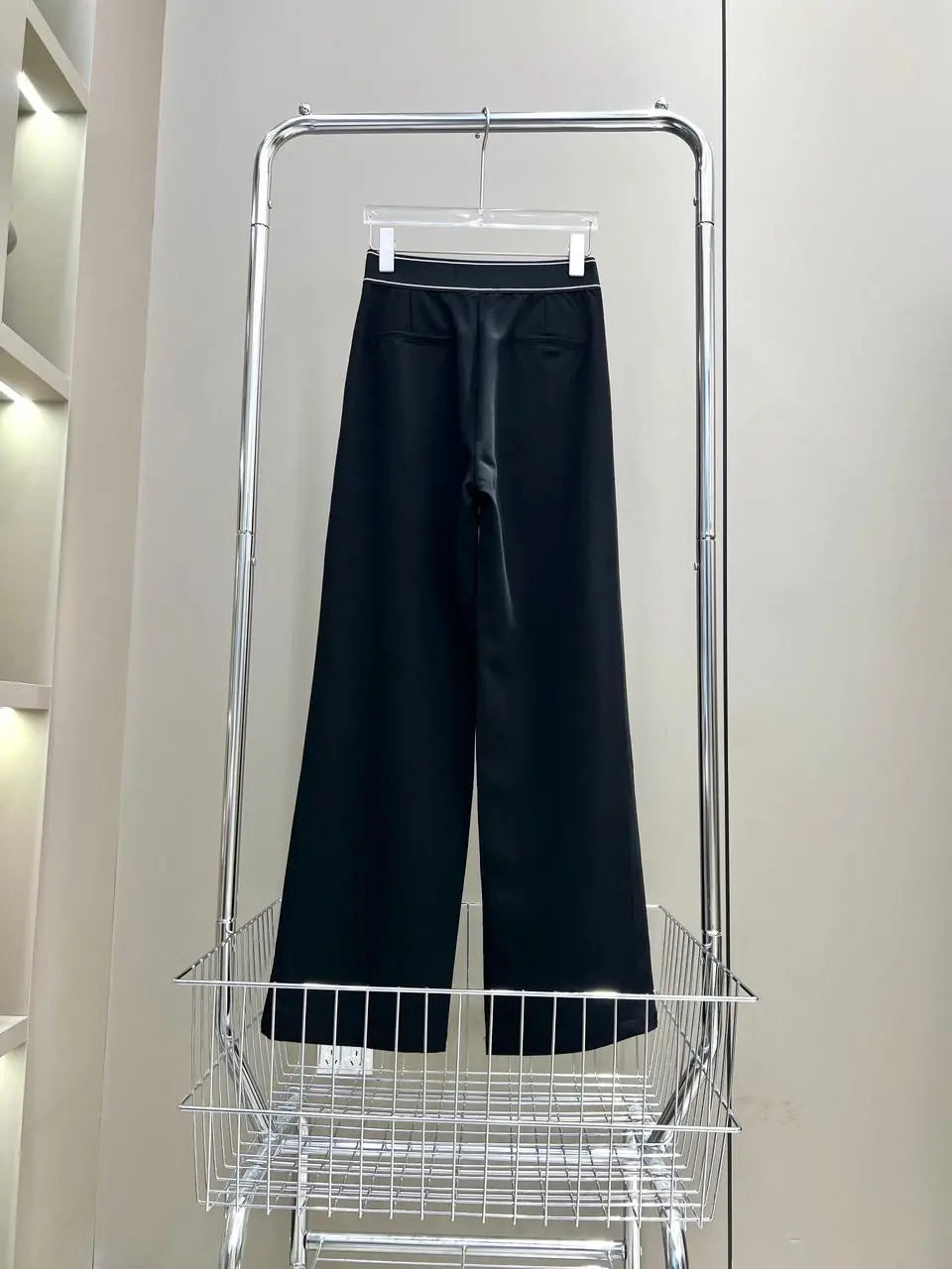 ladies pants & shorts Lilly Onlines