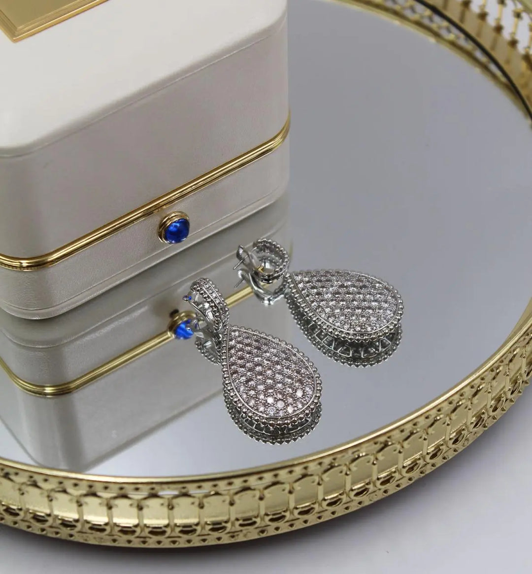 ladies rings and earings Lilly Onlines