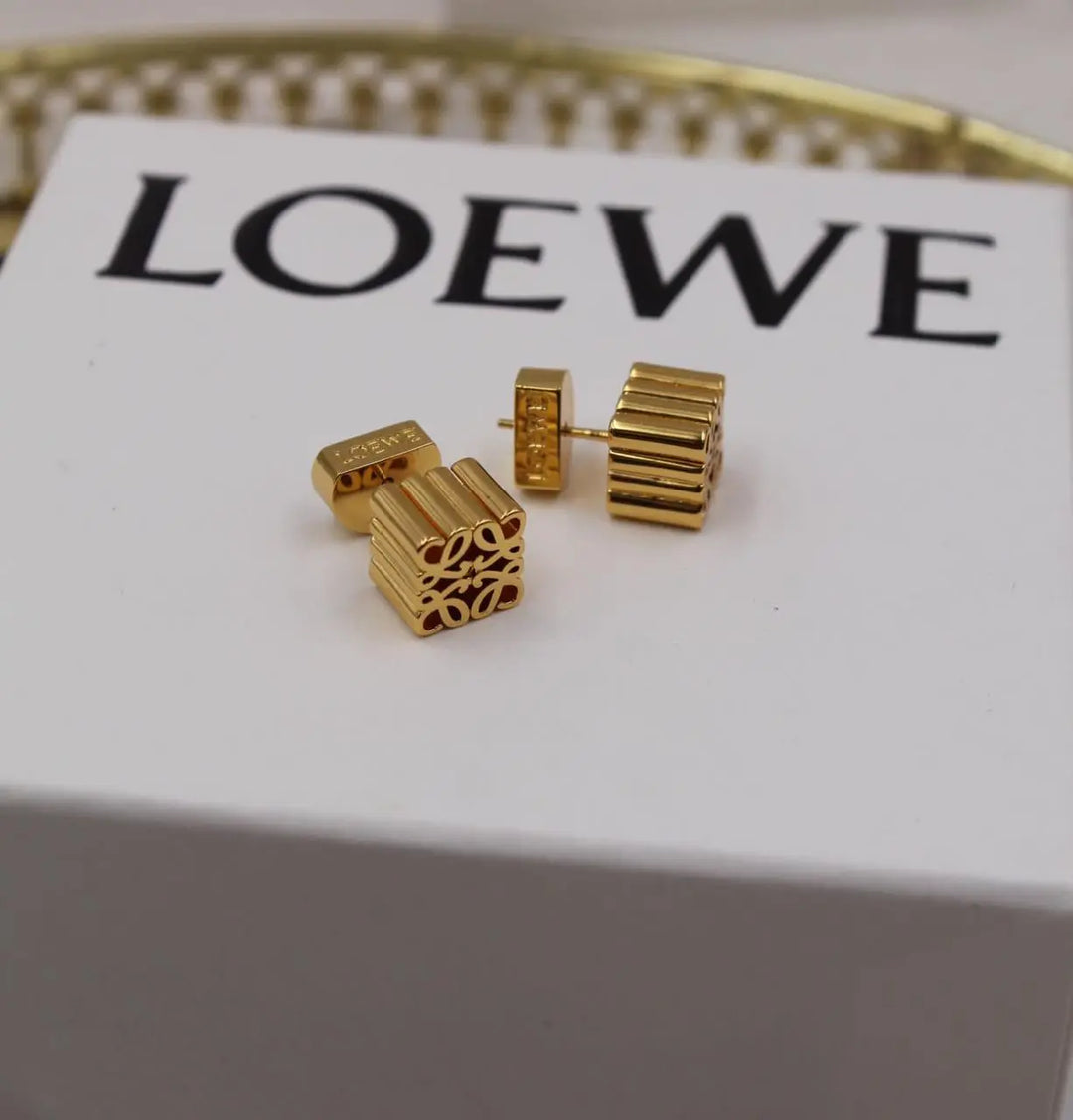 ladies rings and earings Lilly Onlines