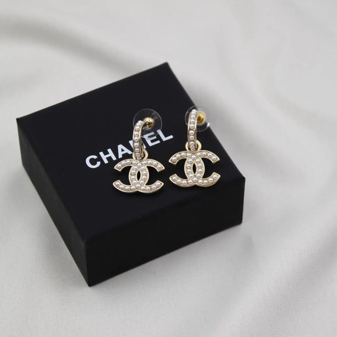 ladies rings and earings Lilly Onlines