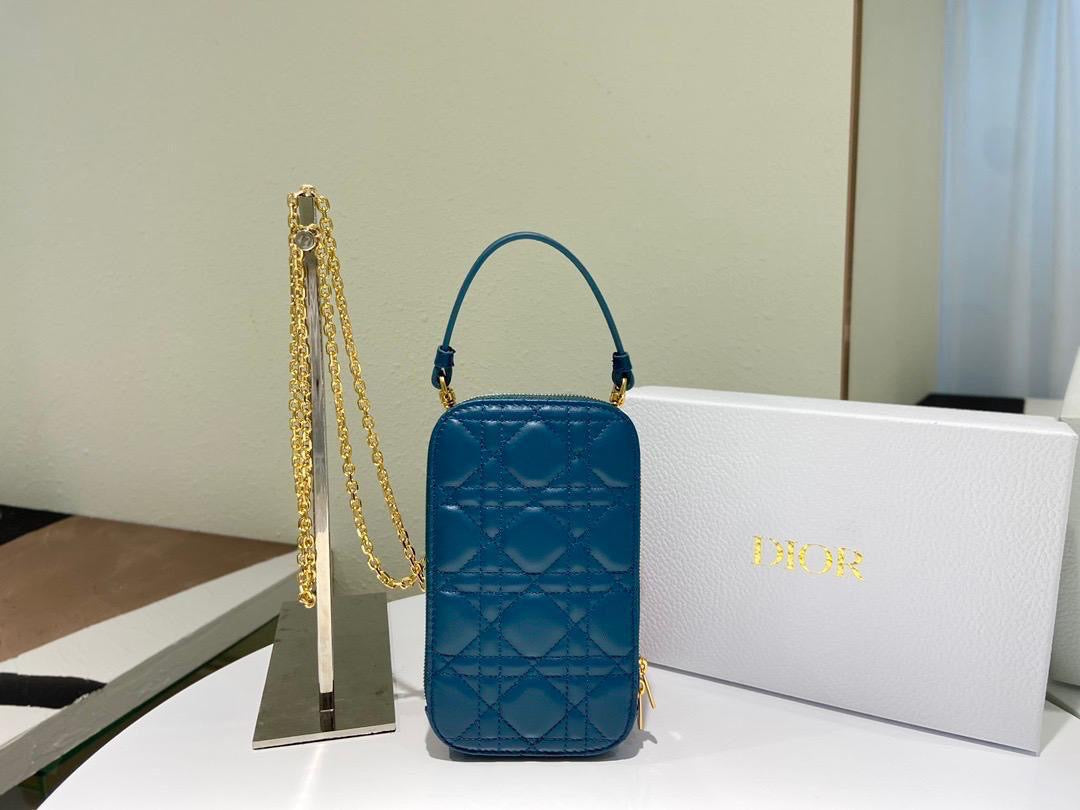 Wallets and card holders Lilly Onlines