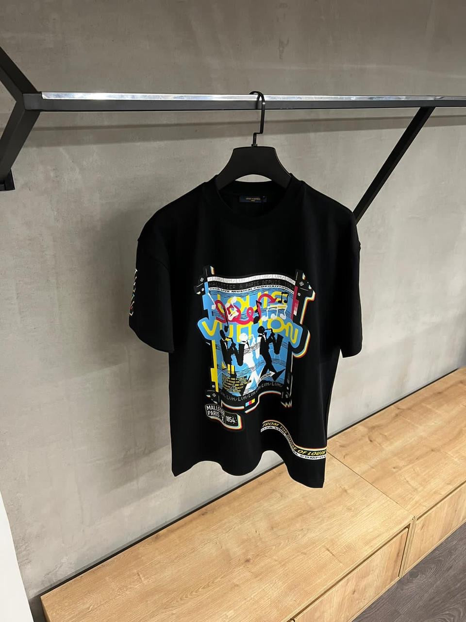 Men T-shirts Lilly Onlines