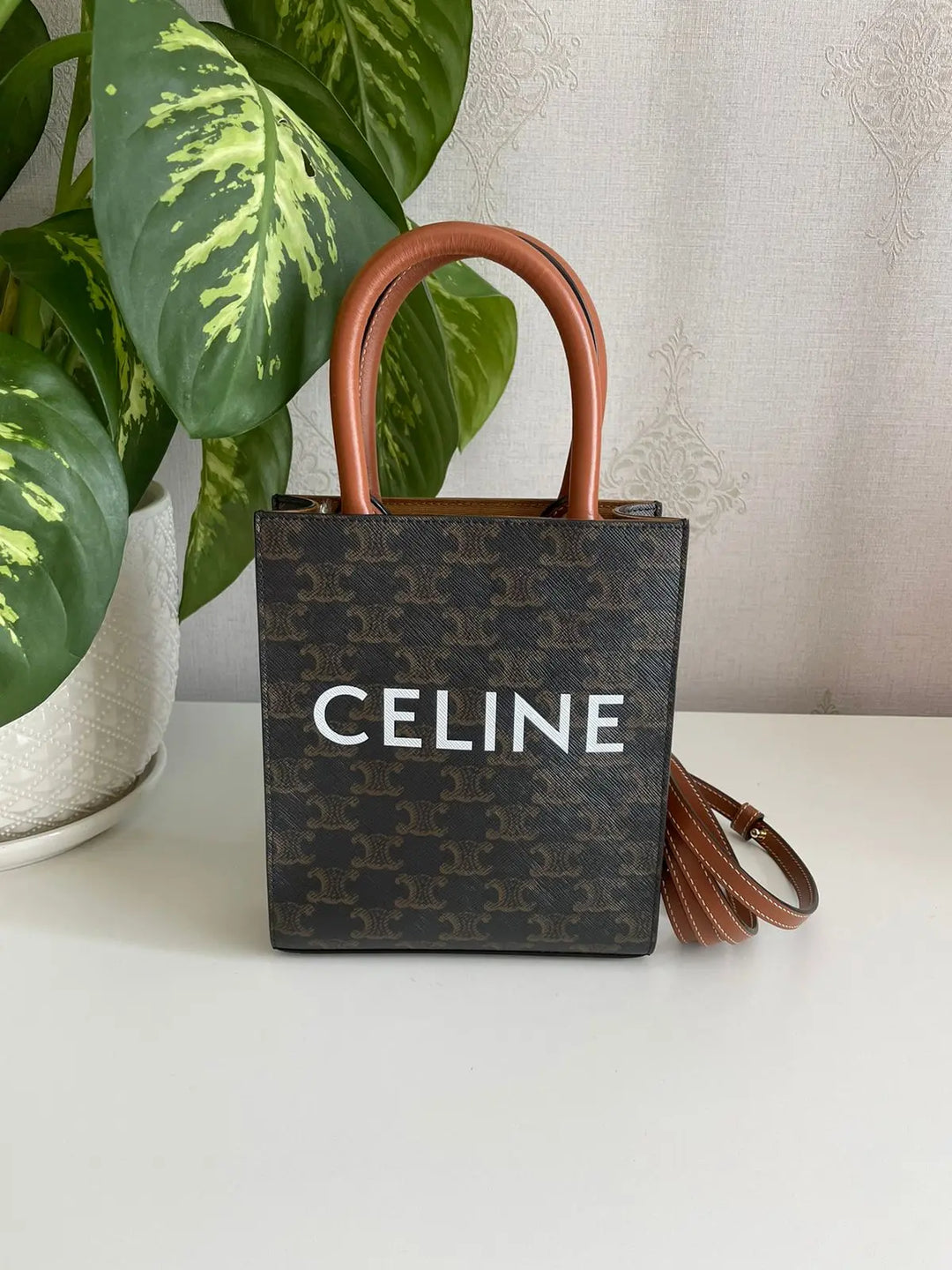 Celine Bag Lilly Onlines