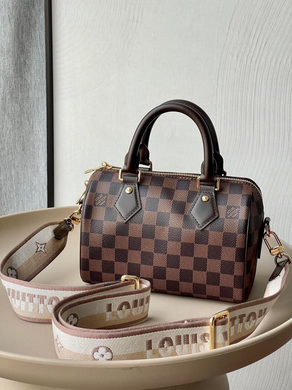Ladies lv bags Lilly Onlines