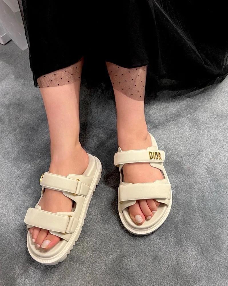 Ladies flats Lilly Onlines