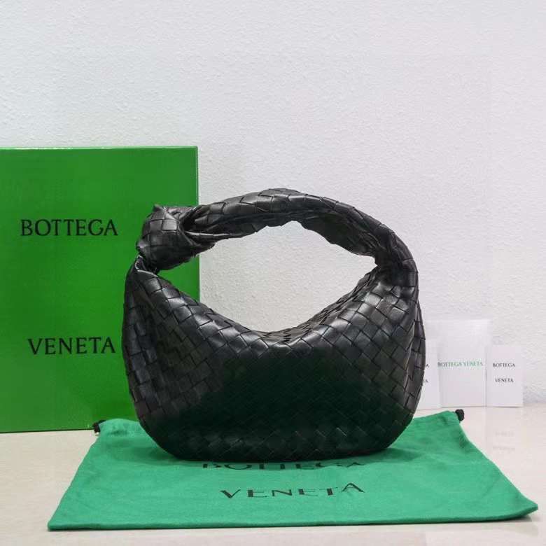 Ladies Bottega bags Lilly Onlines