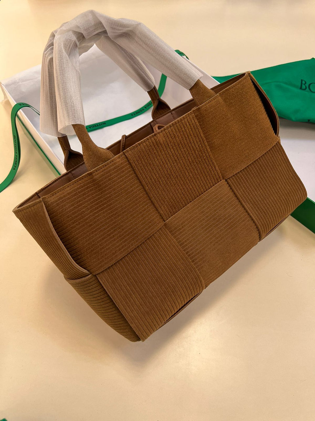 Ladies Bottega bags Lilly Onlines