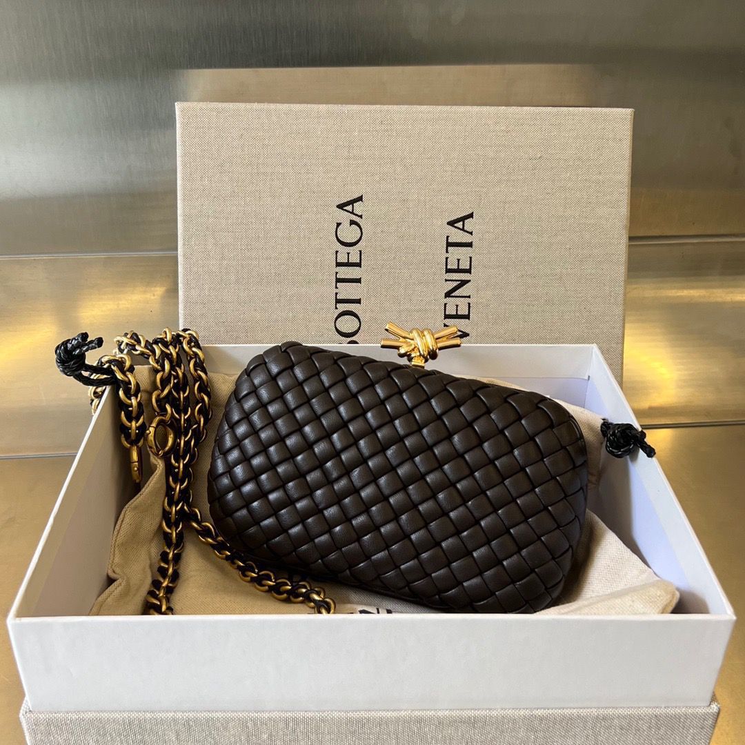 Ladies Bottega bags Lilly Onlines