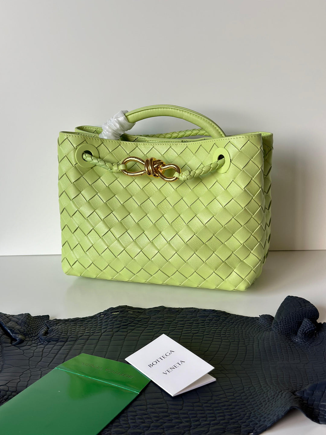 Ladies Bottega bags Lilly Onlines