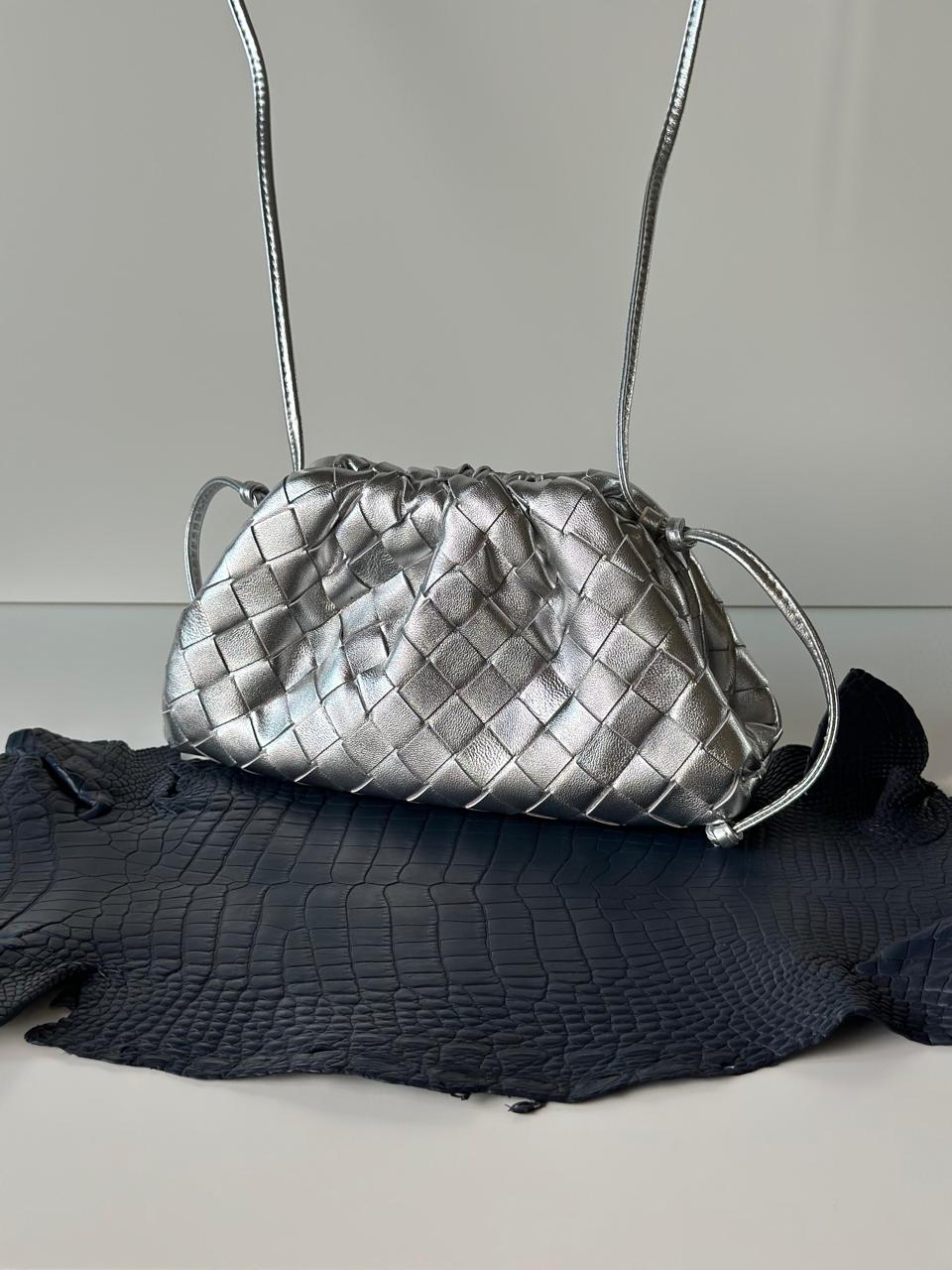 Ladies Bottega bags Lilly Onlines