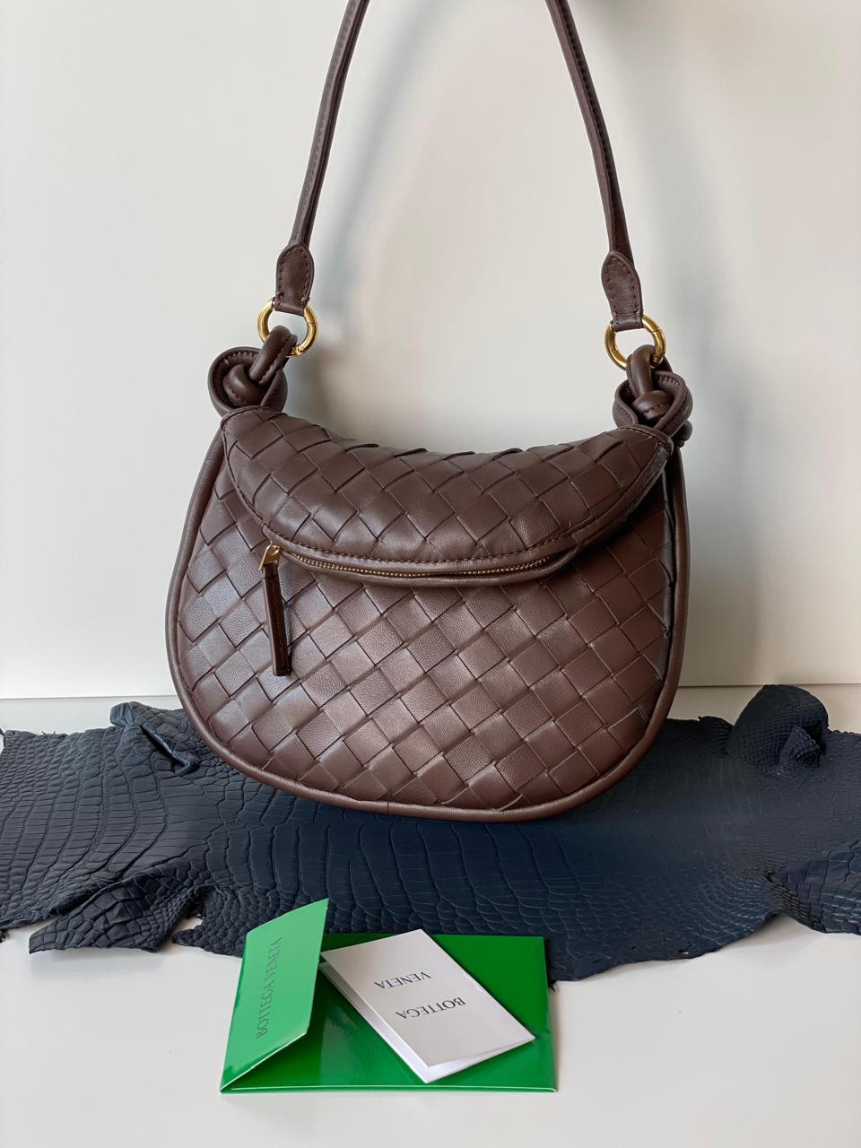 Ladies Bottega bags Lilly Onlines
