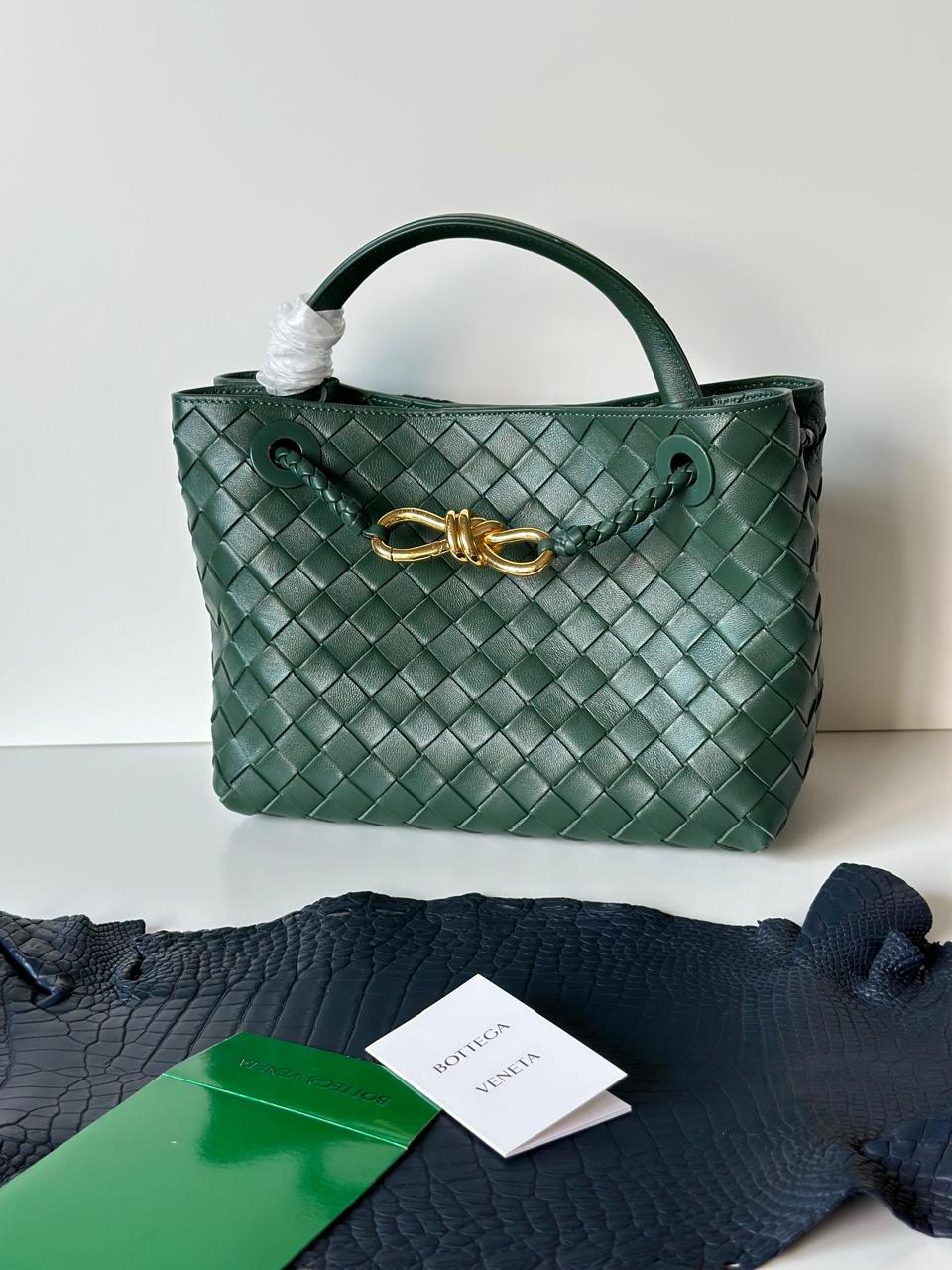 Ladies Bottega bags Lilly Onlines