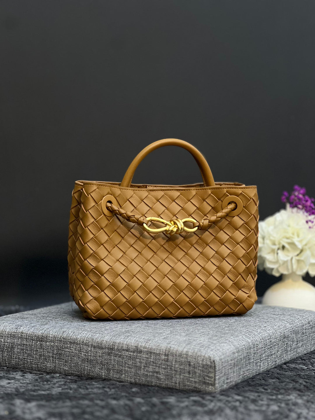 Ladies Bottega bags Lilly Onlines