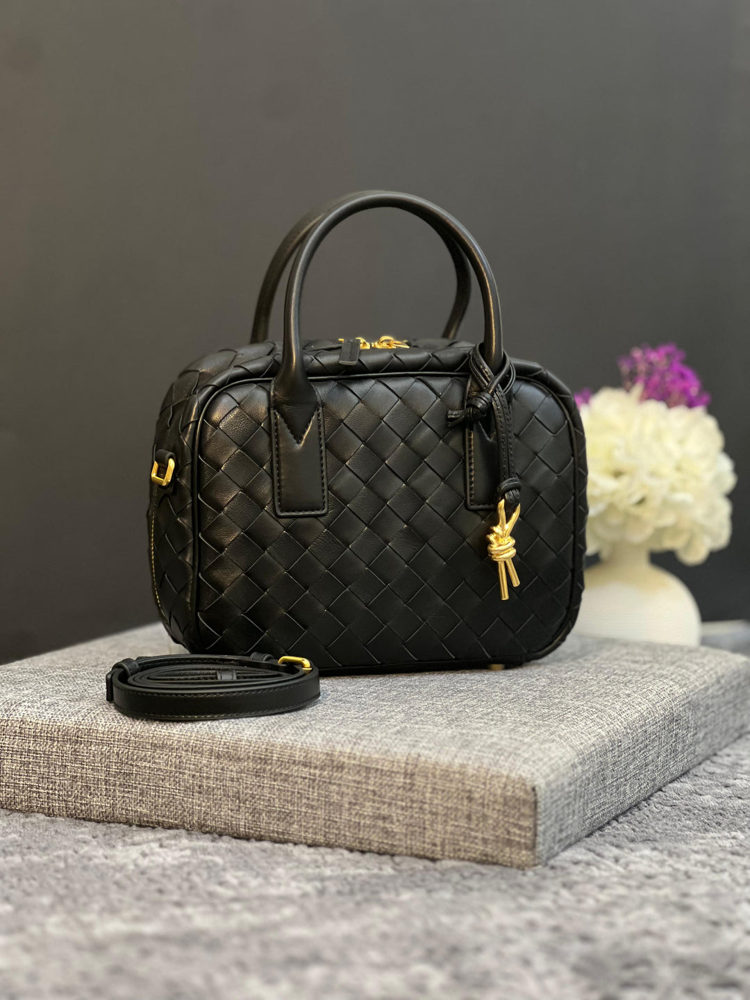 Ladies Bottega bags Lilly Onlines