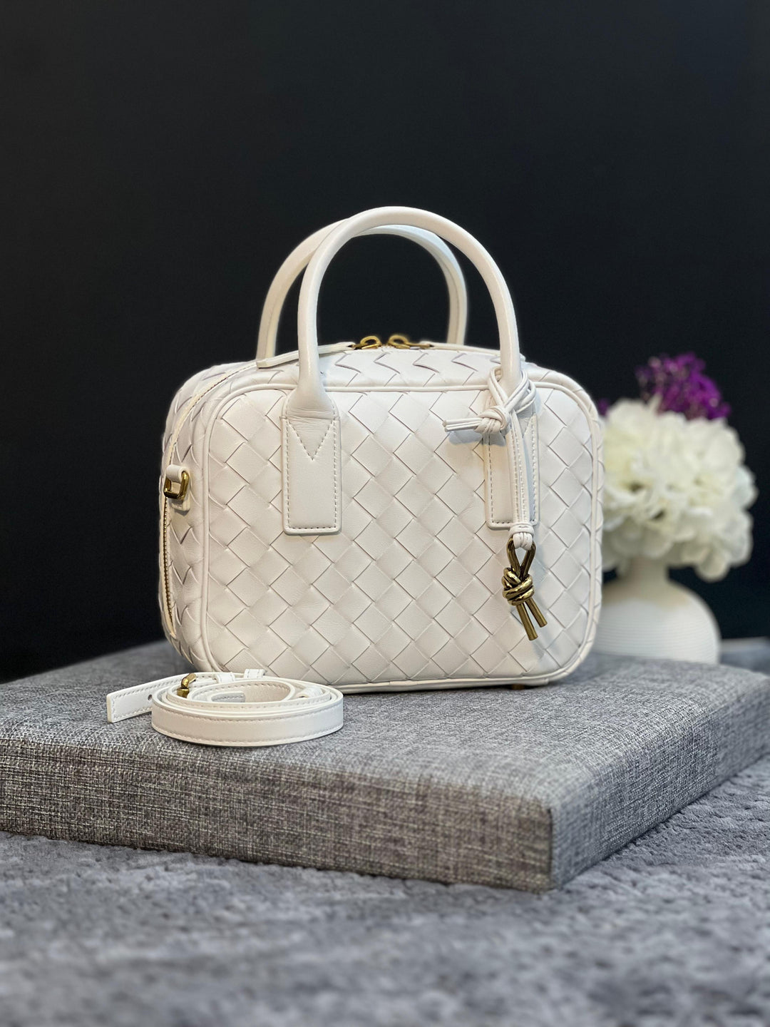 Ladies Bottega bags Lilly Onlines