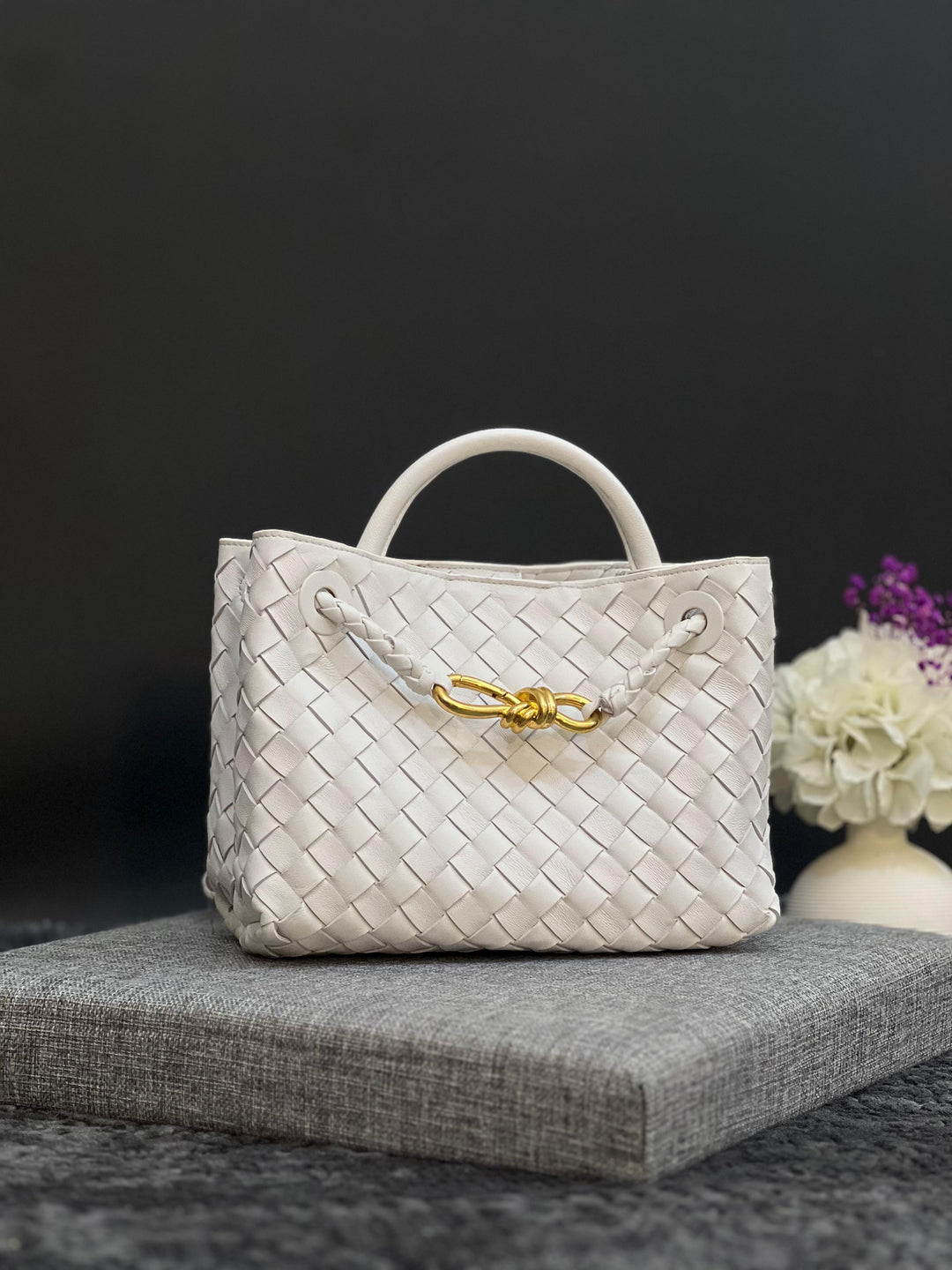 Ladies Bottega bags Lilly Onlines