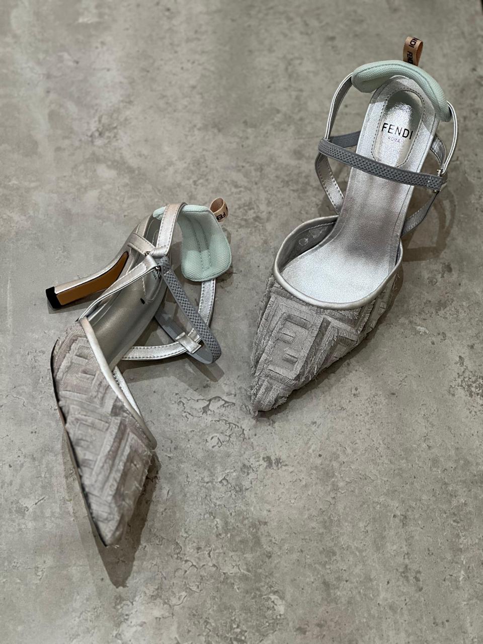 Ladies heels Lilly Onlines