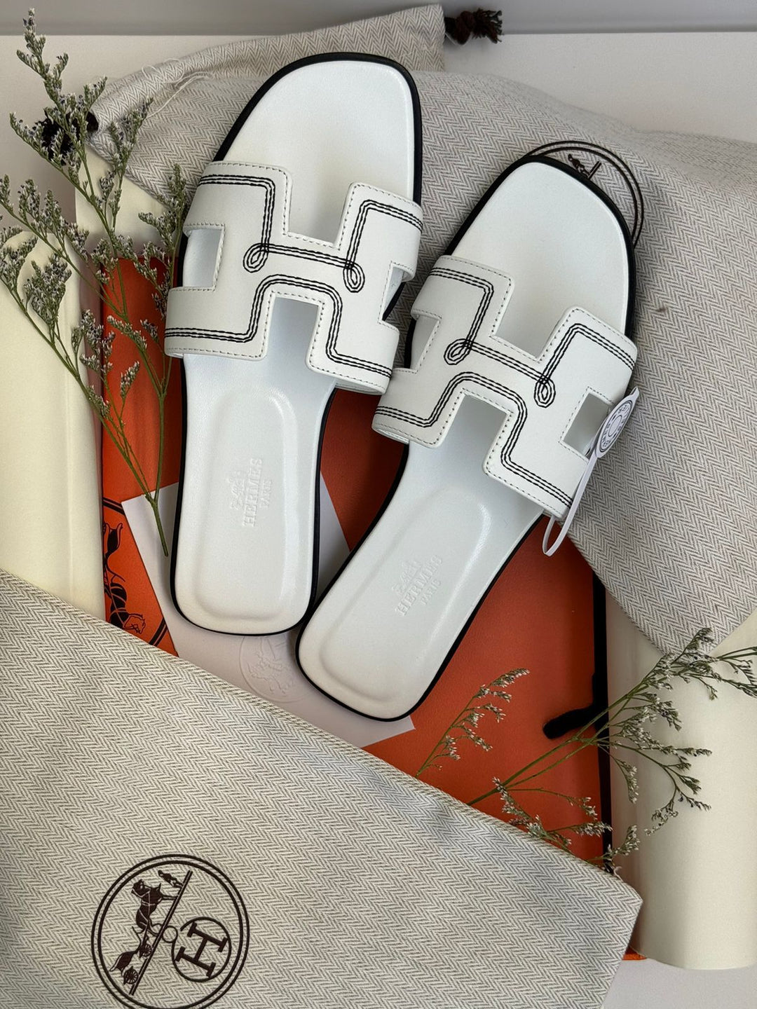 Ladies flats Lilly Onlines