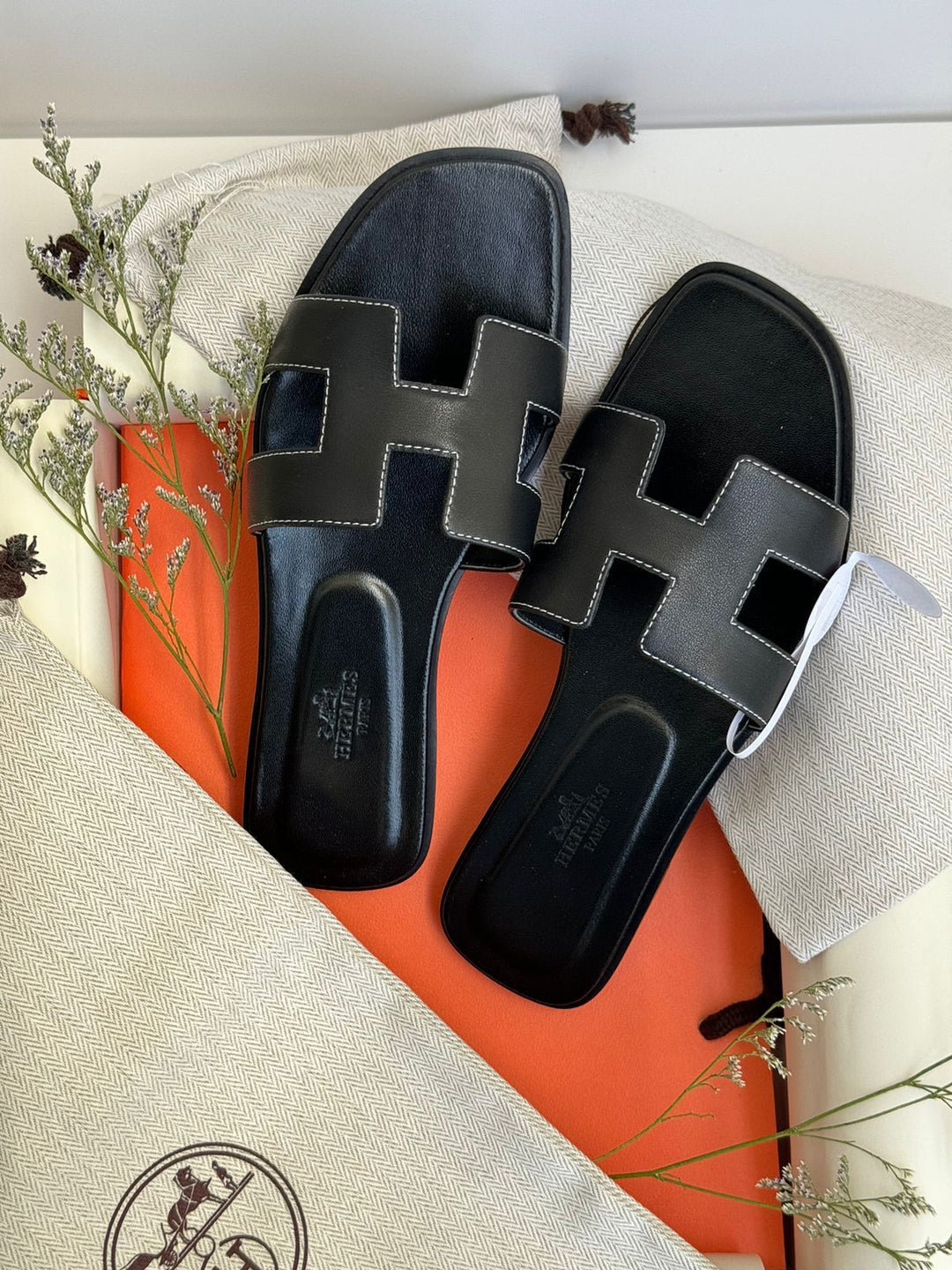 Ladies flats Lilly Onlines