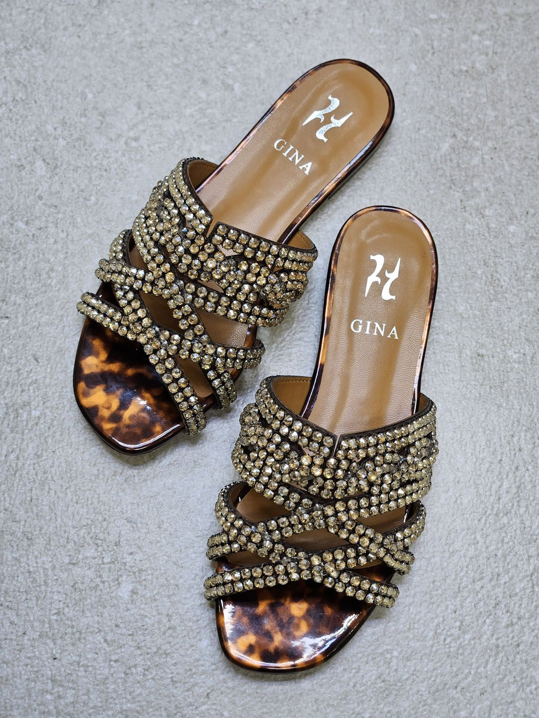 Ladies flats Lilly Onlines