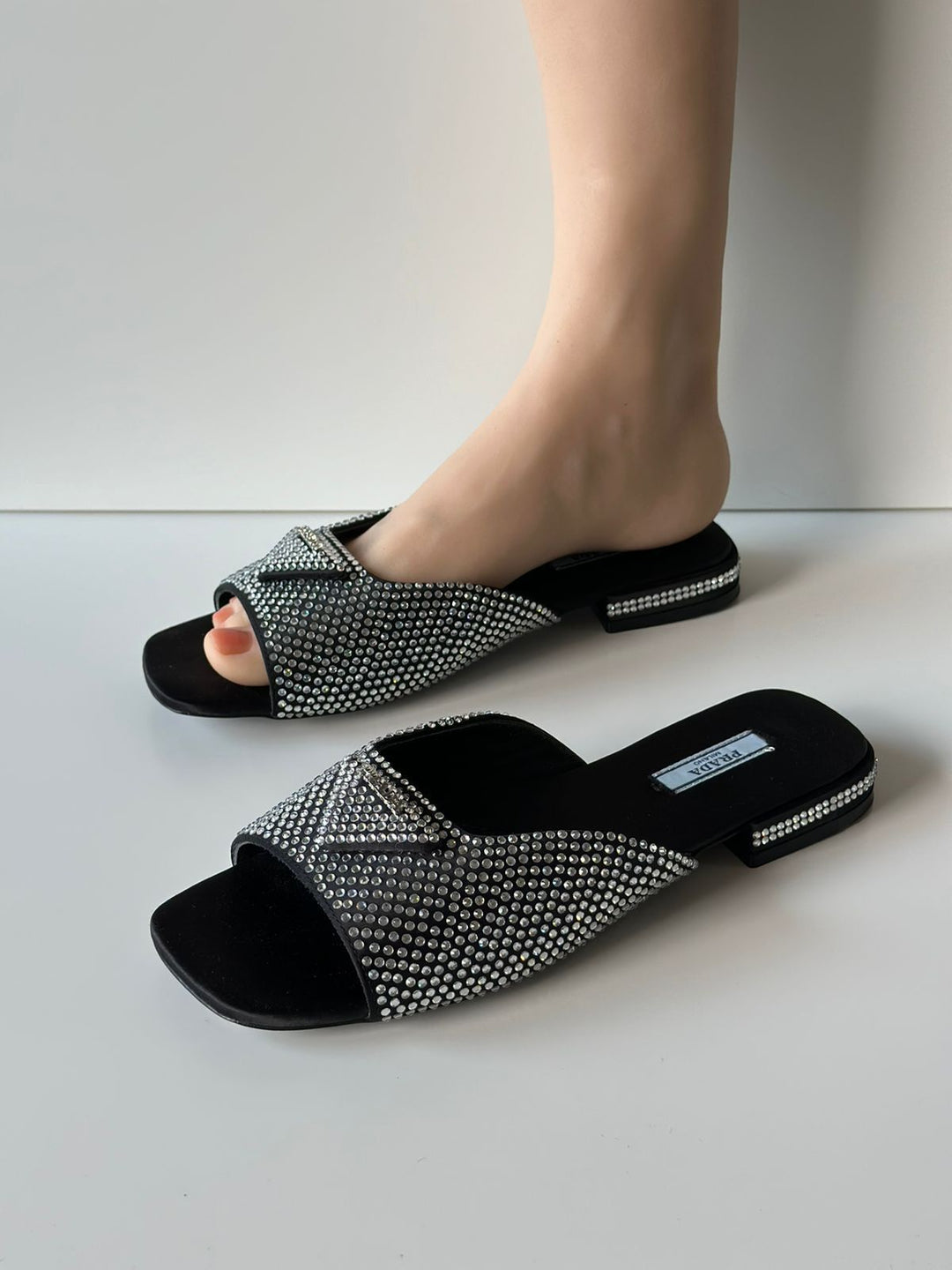 Ladies flats Lilly Onlines