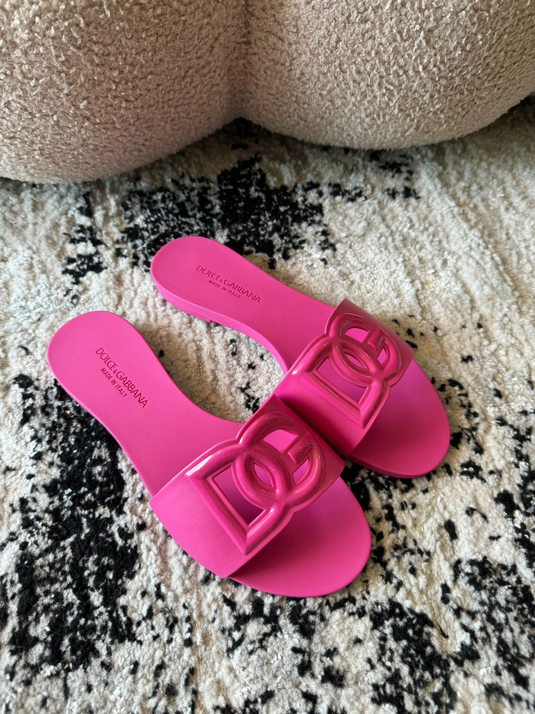 Ladies flats Lilly Onlines