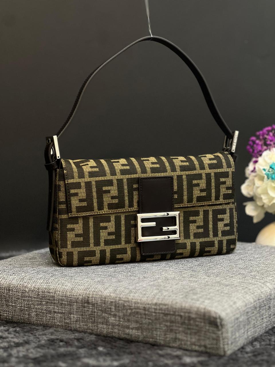 Ladies Fendi bags Lilly Onlines