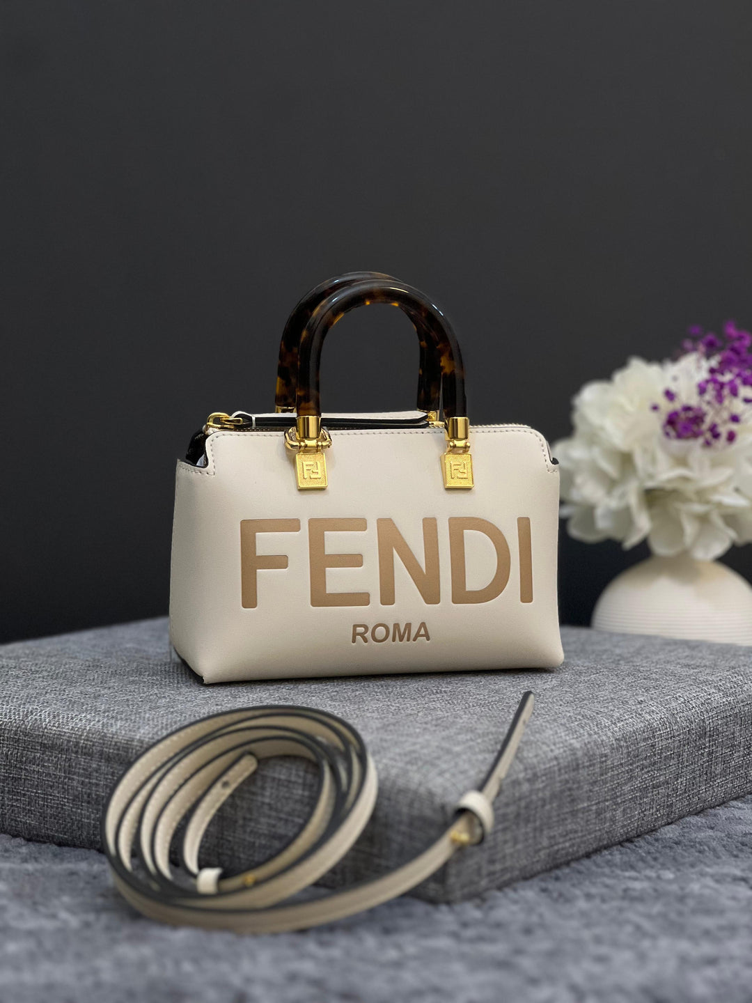 Ladies Fendi bags Lilly Onlines
