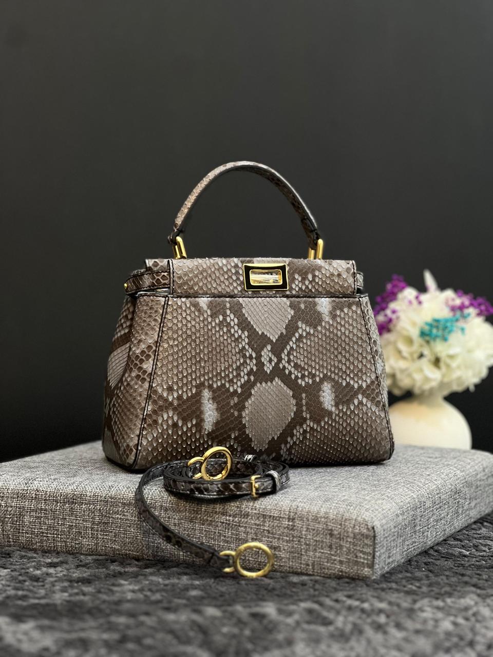 Ladies Fendi bags Lilly Onlines