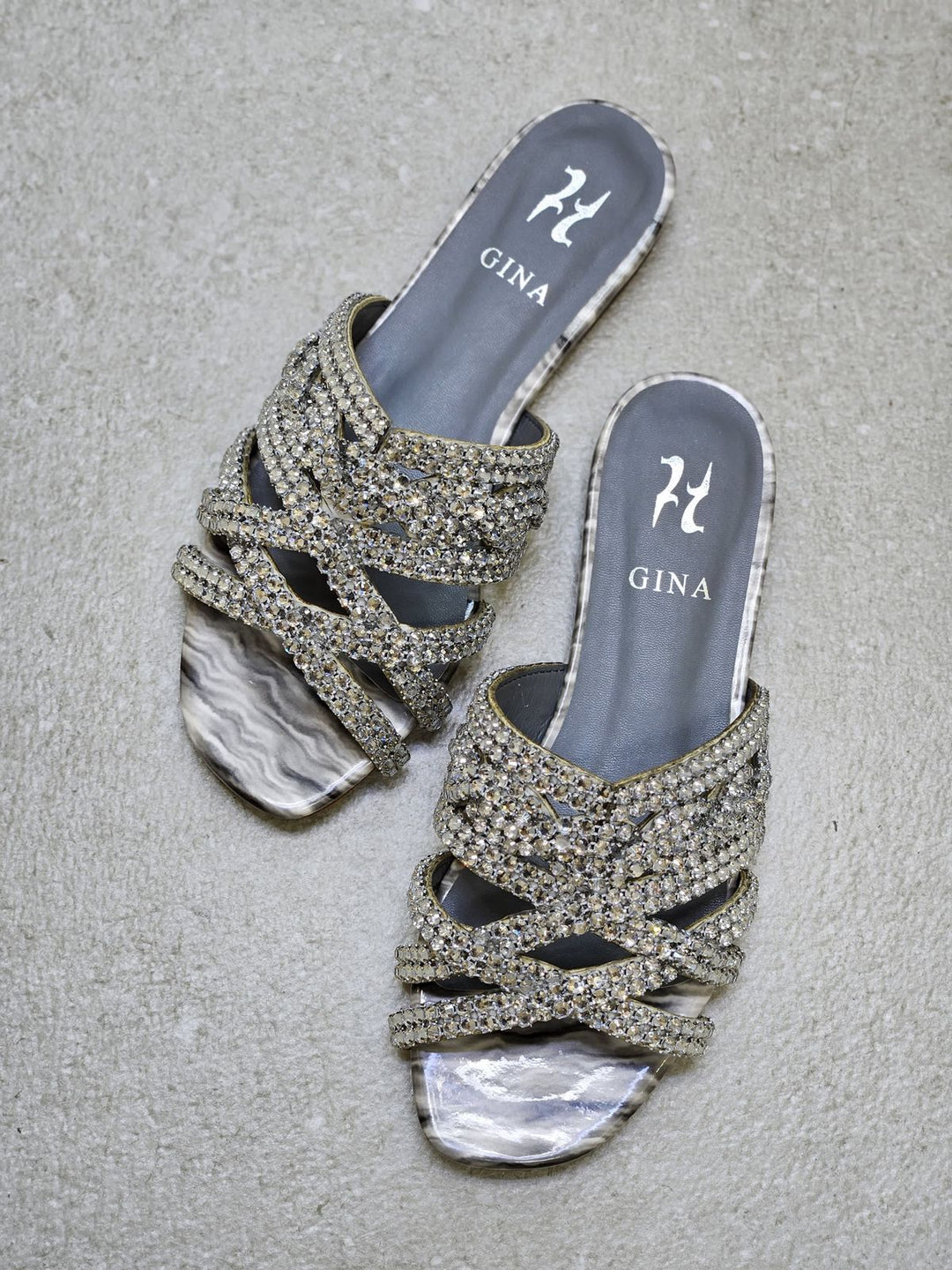 Ladies flats Lilly Onlines