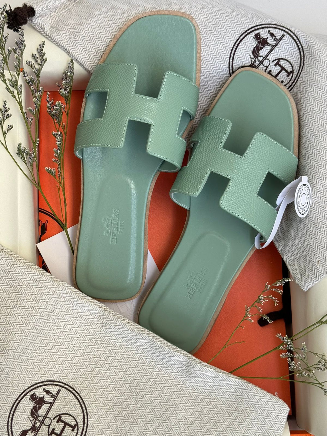 Ladies flats Lilly Onlines