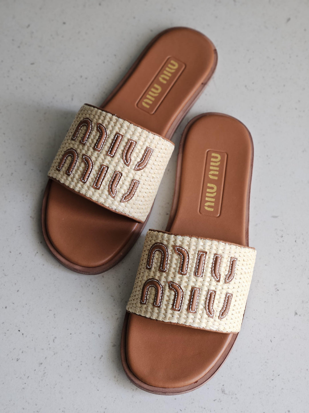 Ladies flats Lilly Onlines