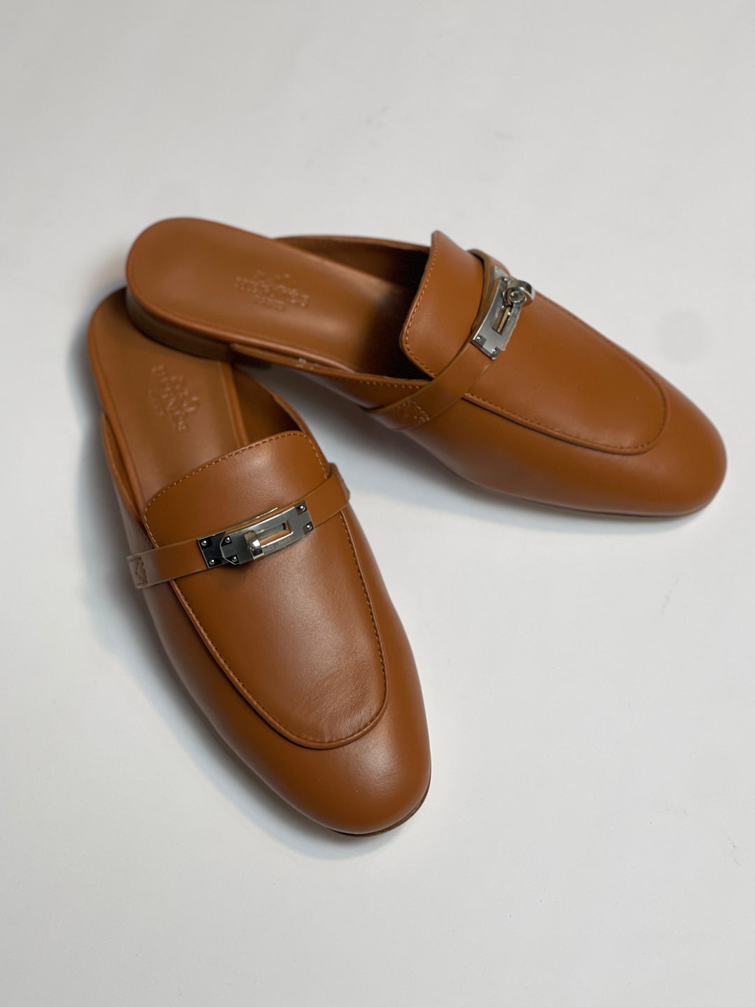 Ladies flats Lilly Onlines