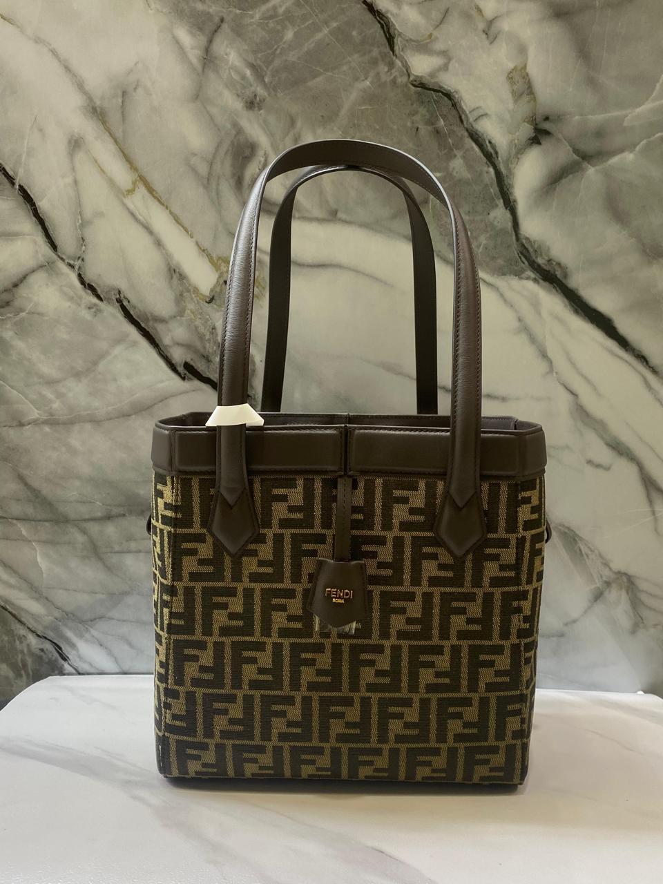Ladies Fendi bags Lilly Onlines