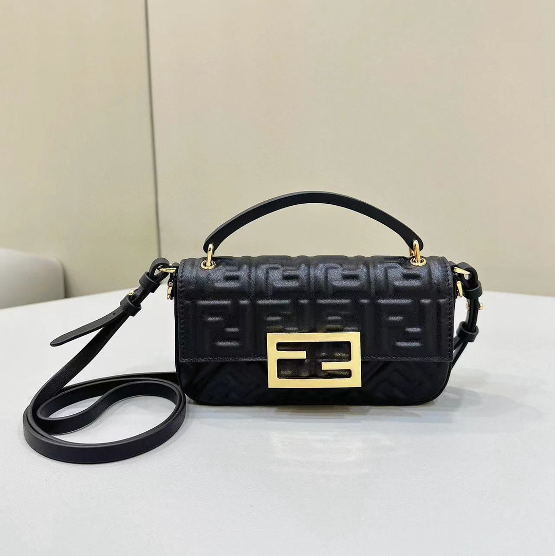 Ladies Fendi bags Lilly Onlines