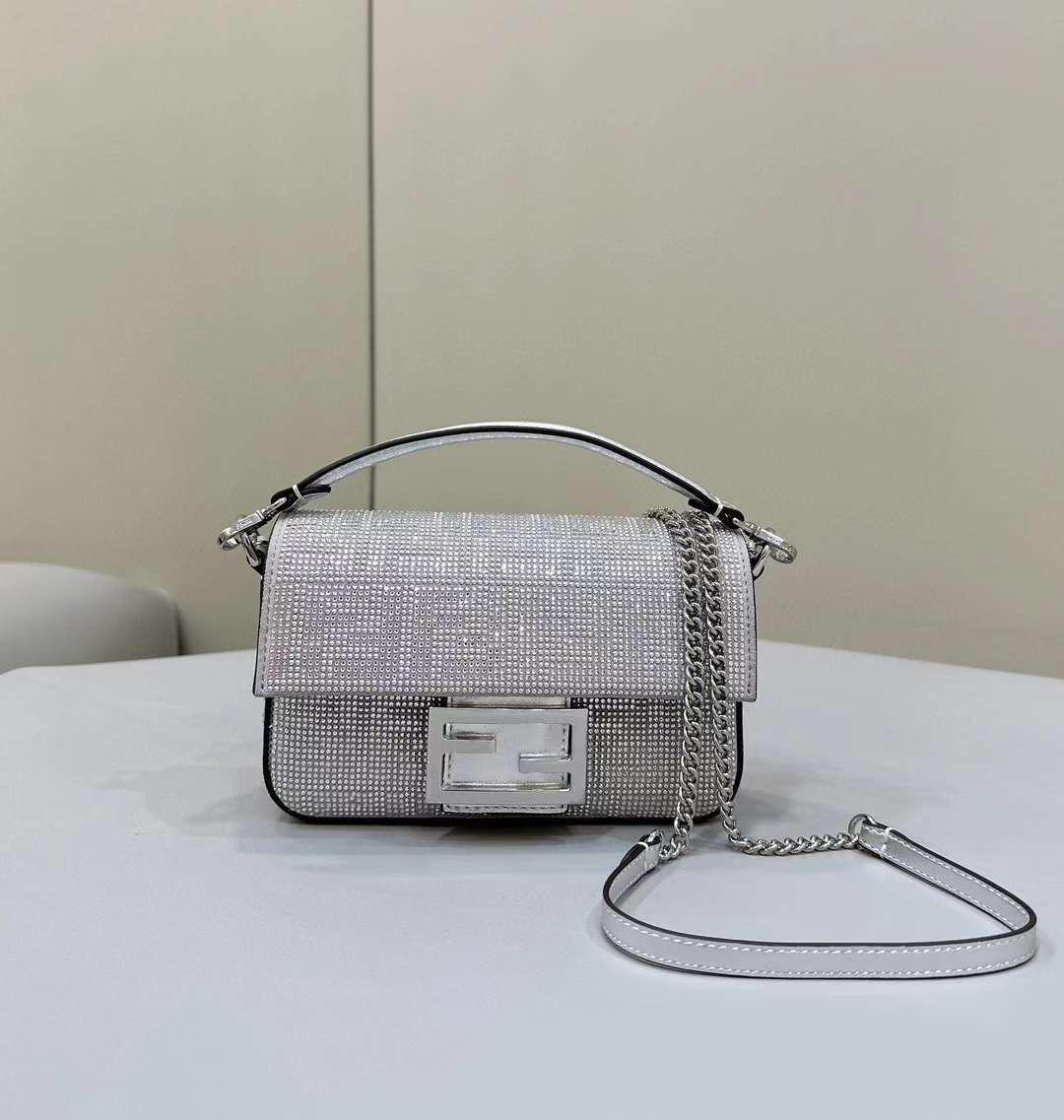 Ladies Fendi bags Lilly Onlines