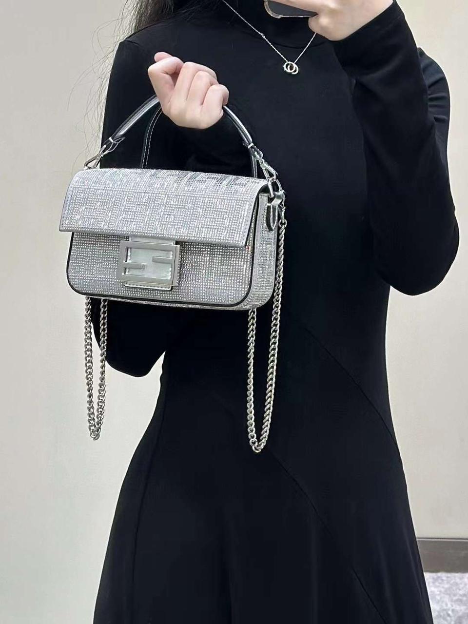 Ladies Fendi bags Lilly Onlines