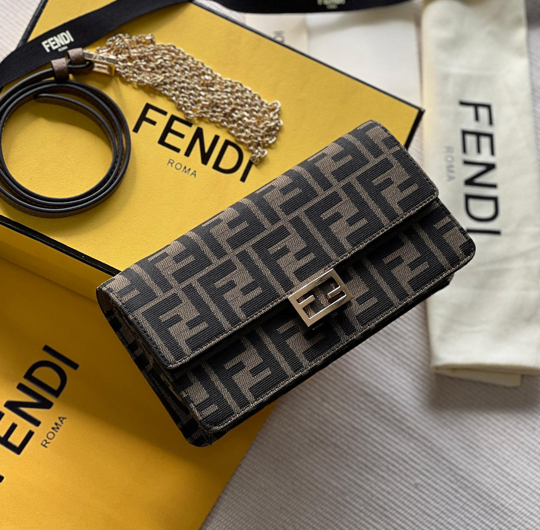 Ladies Fendi bags Lilly Onlines