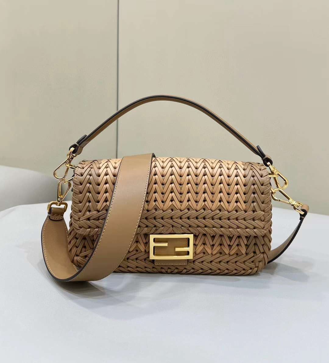 Ladies Fendi bags Lilly Onlines