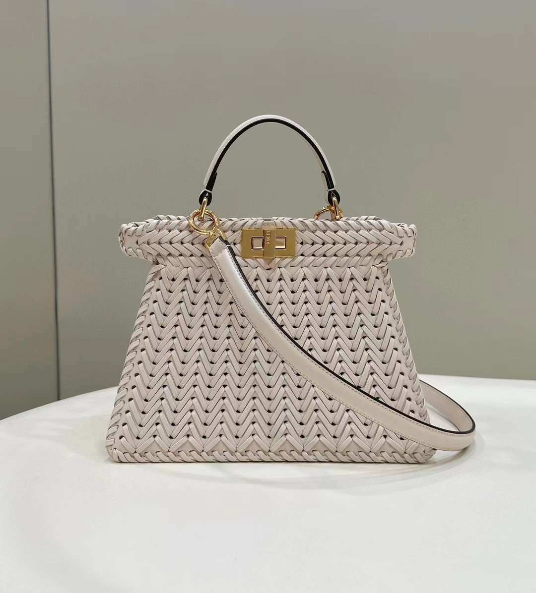 Ladies Fendi bags Lilly Onlines