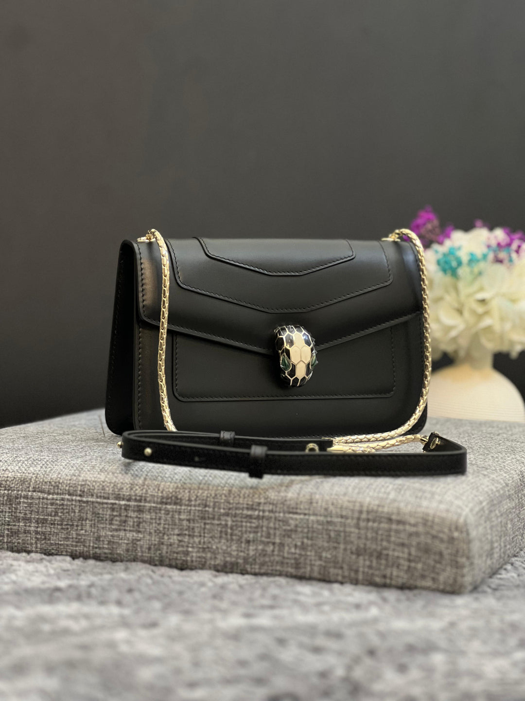 Ladies bvlgari bags Lilly Onlines