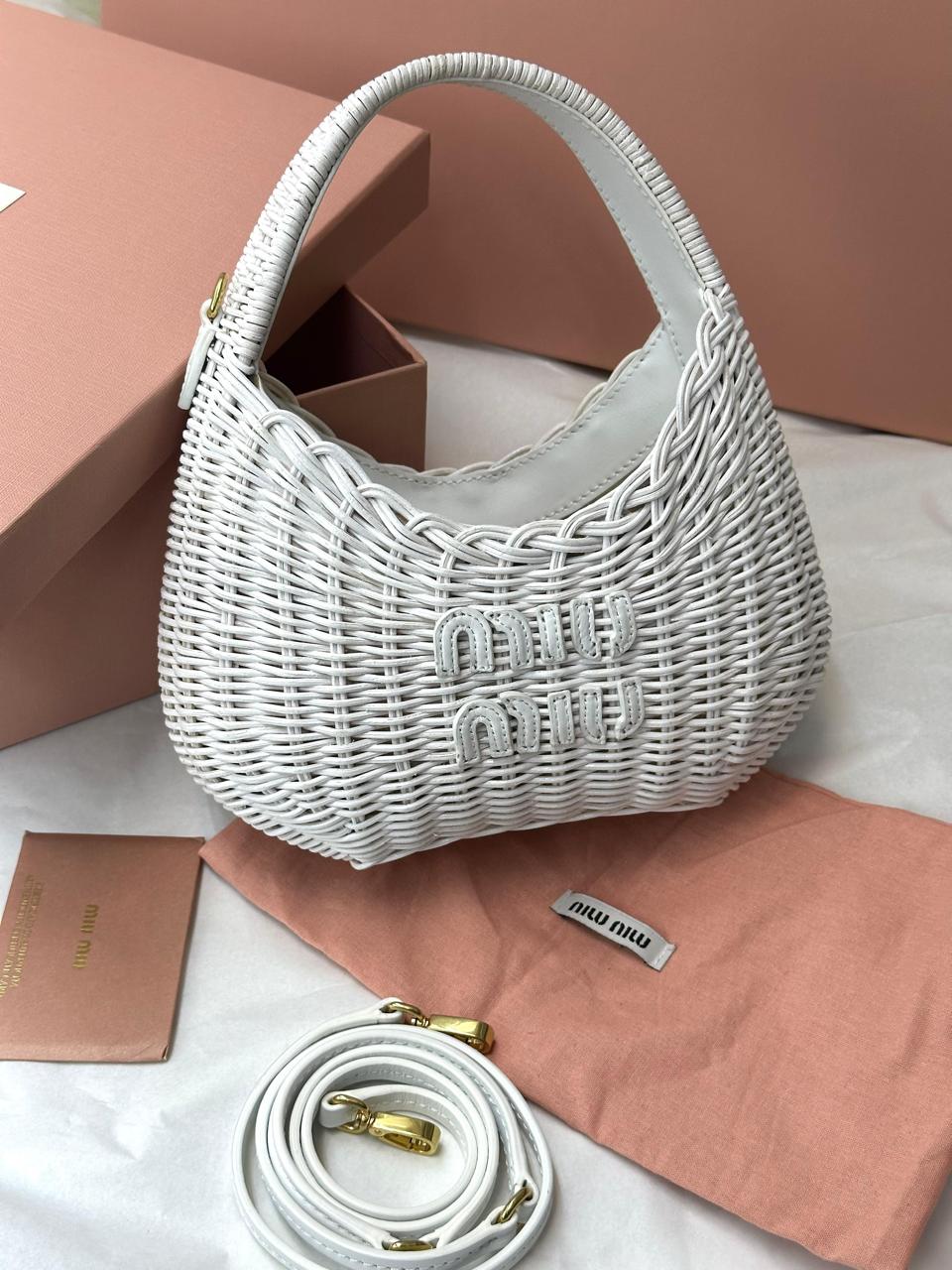 Ladies MIU MIU bags Lilly Onlines