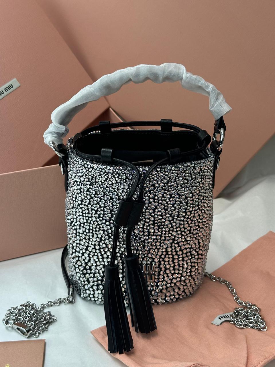 Ladies MIU MIU bags Lilly Onlines